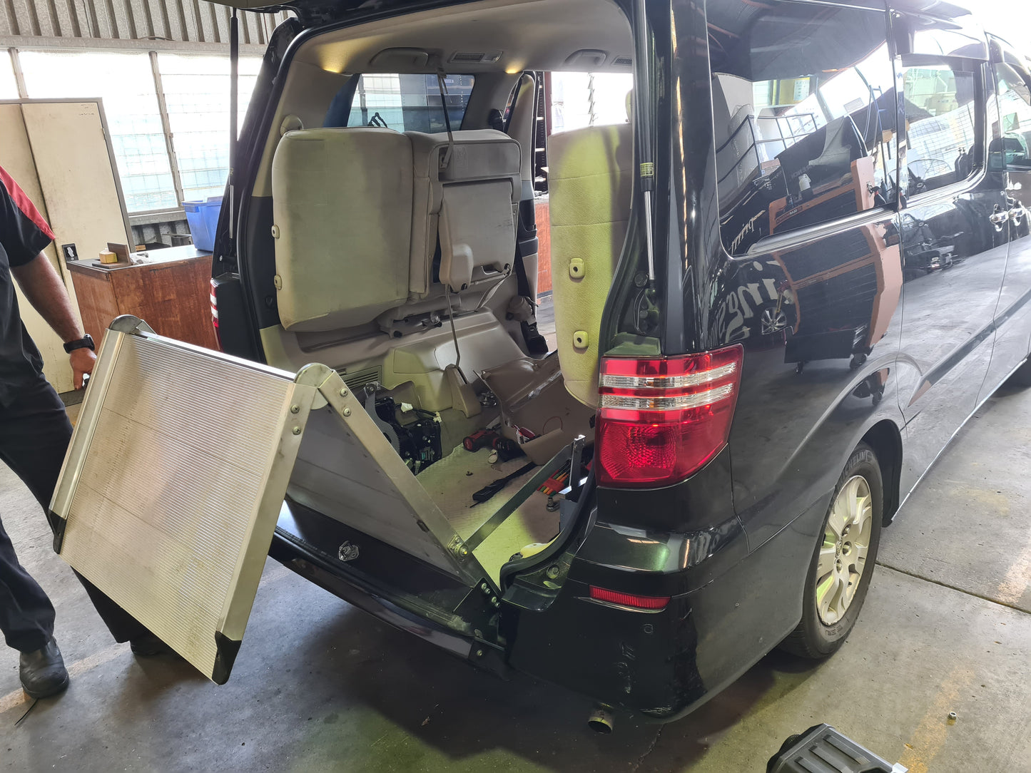 Toyota Alphard Welcab Sloper Mechanism Kit (POA)