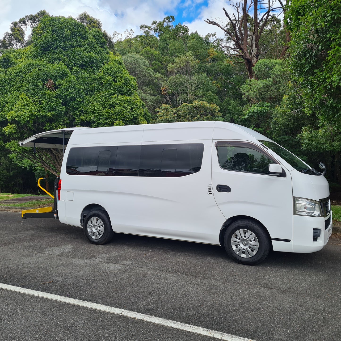 2015 Nissan Caravan Disability Hire Van