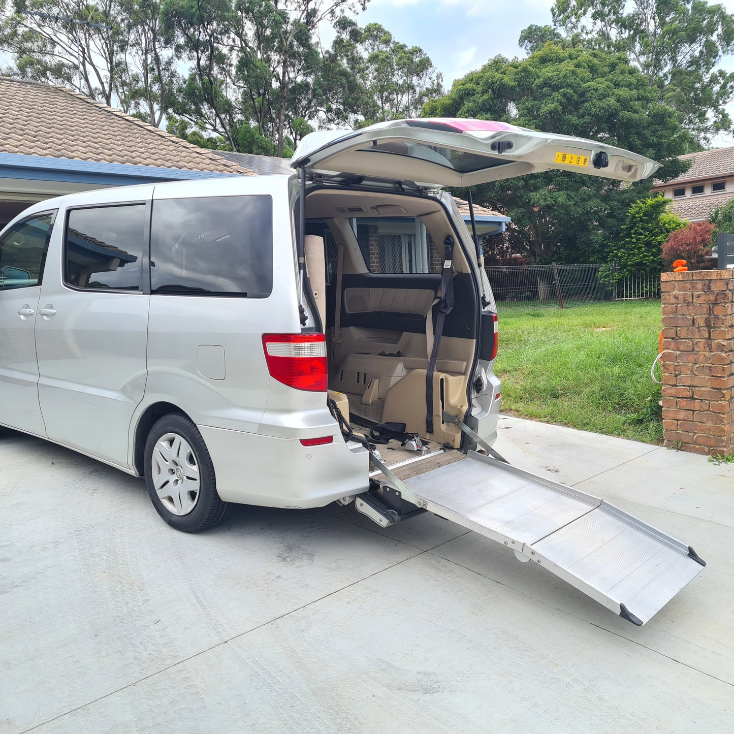 2007 Toyota Alphard Disability Hire Van