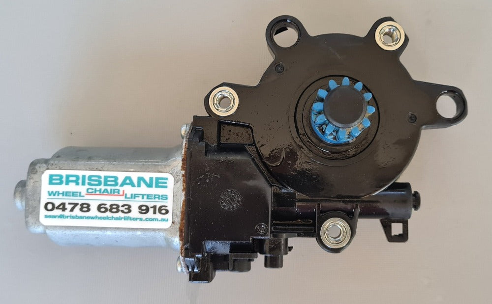 Nissan Caravan Deck Motor